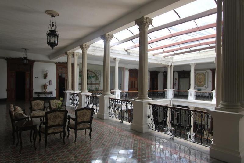 Hotel Gran Centenario Merida Exterior photo